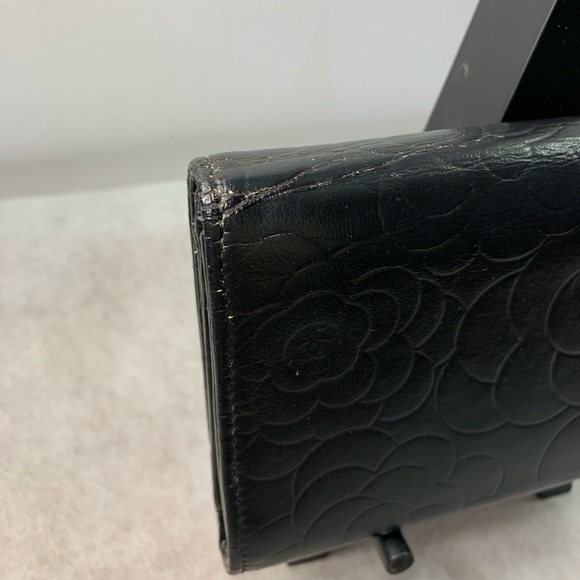 Authentic Chanel Medium Camilla Wallet - Picture 5 of 16